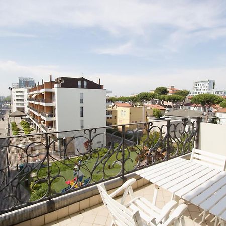 Bagni Miramare - Home Immobiliare Jesolo Eksteriør bilde