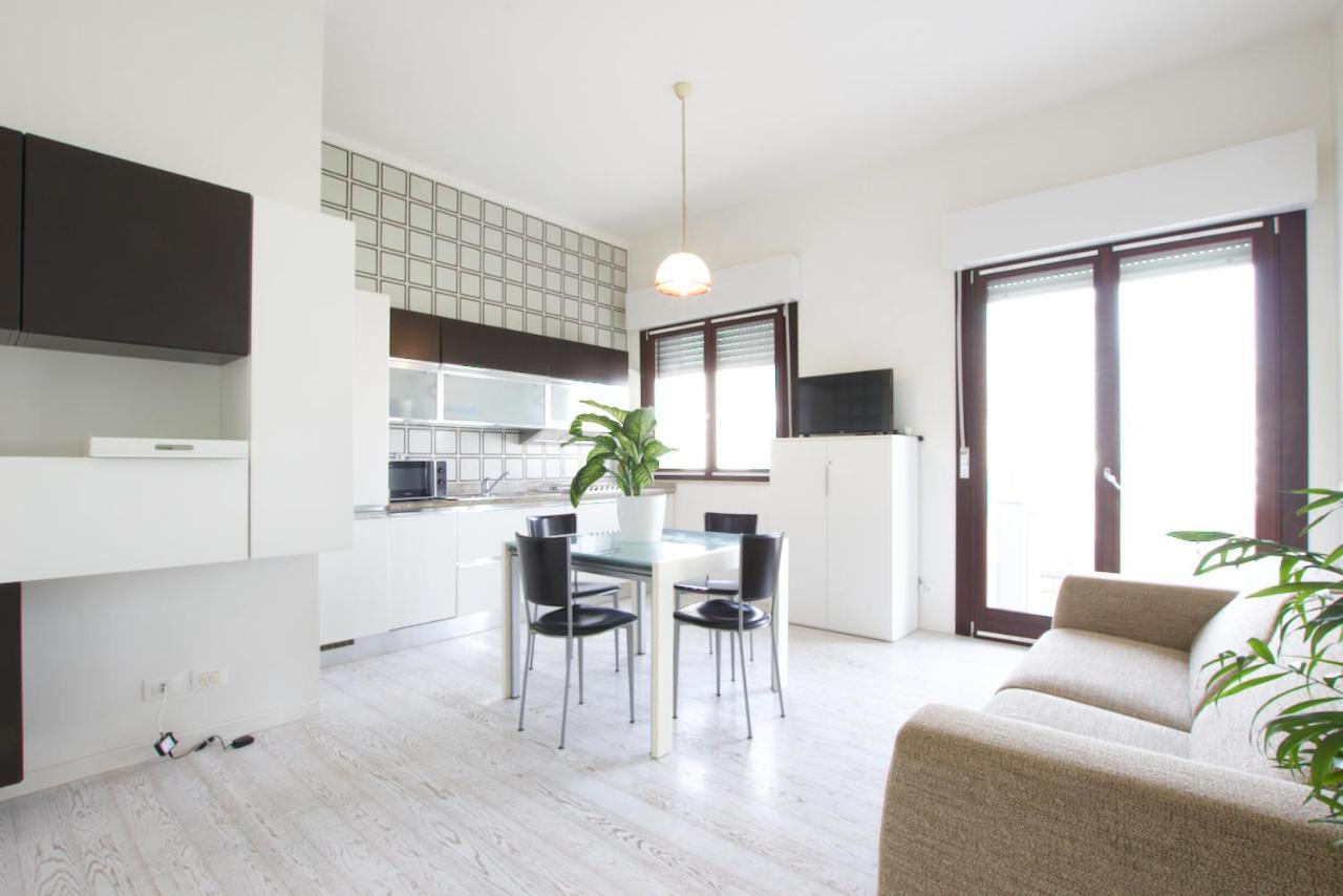 Bagni Miramare - Home Immobiliare Jesolo Eksteriør bilde