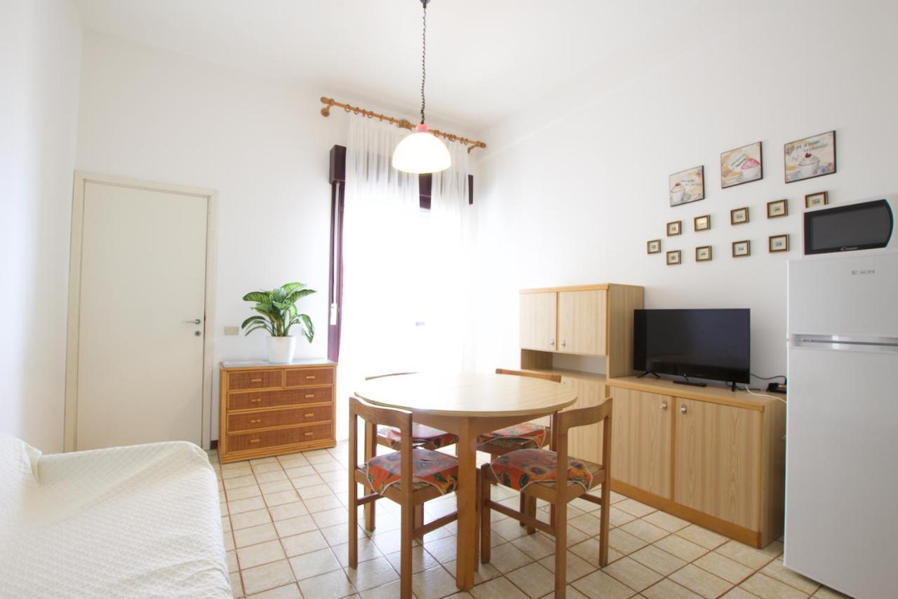 Bagni Miramare - Home Immobiliare Jesolo Eksteriør bilde