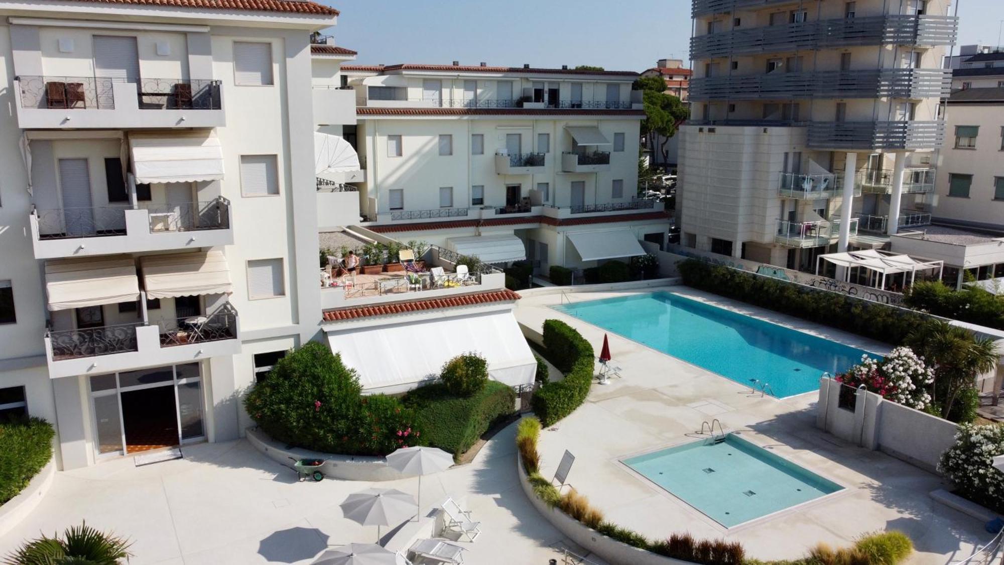 Bagni Miramare - Home Immobiliare Jesolo Eksteriør bilde